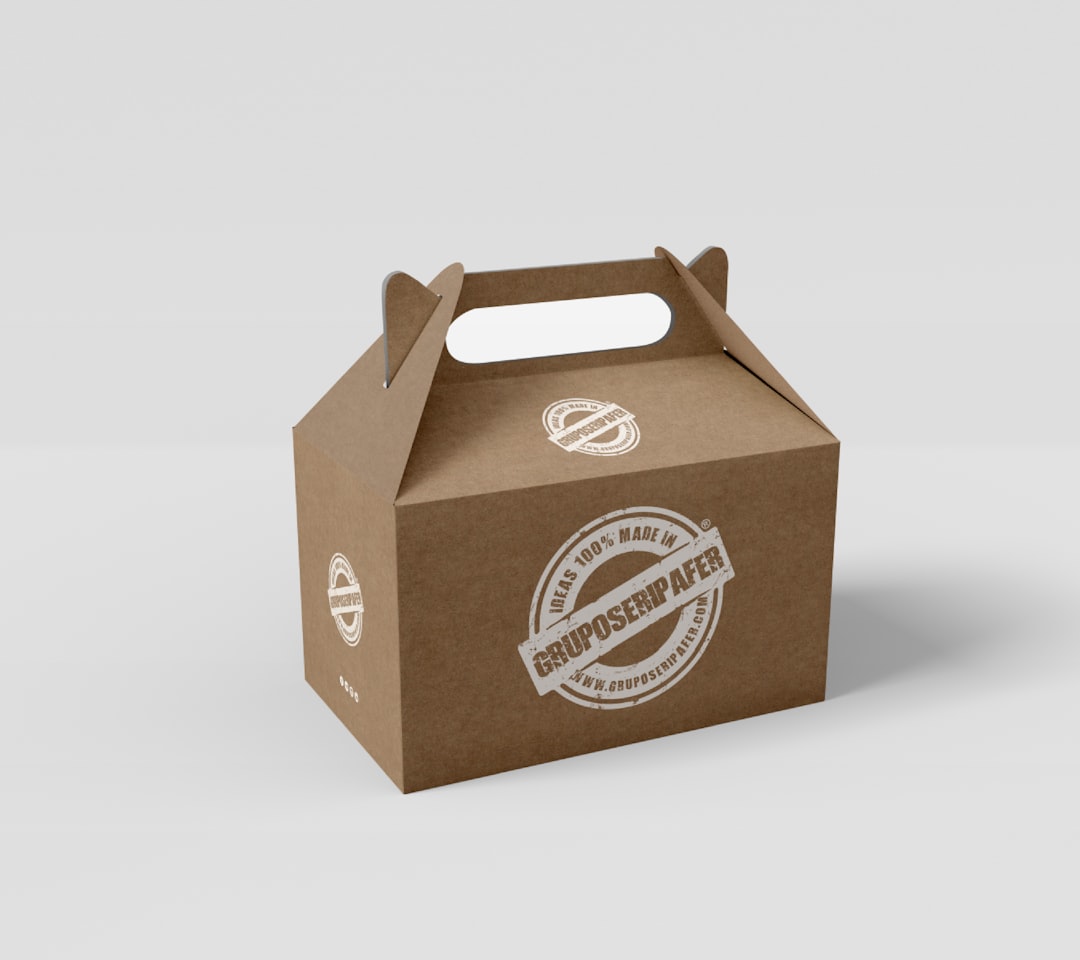 Hellvcase Packaging Design